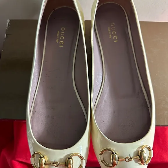 Gucci Pre-Owned Off White Horsebit Ballet Flat Open Toes Shoes