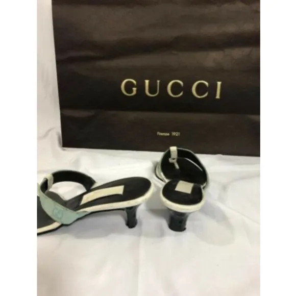 Gucci Women's Thong Shoes Sandals White &amp; Blue 5.5