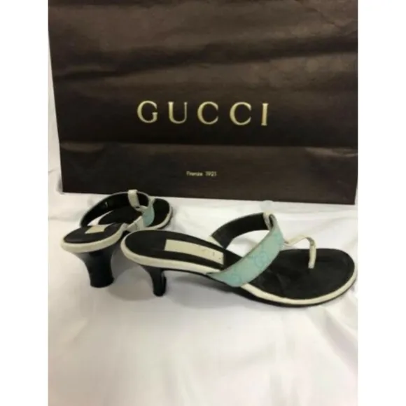 Gucci Women's Thong Shoes Sandals White &amp; Blue 5.5