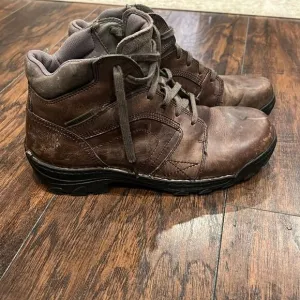 Harley Davidson brown leather boots size 10.5 GUC distressed look oil slippery