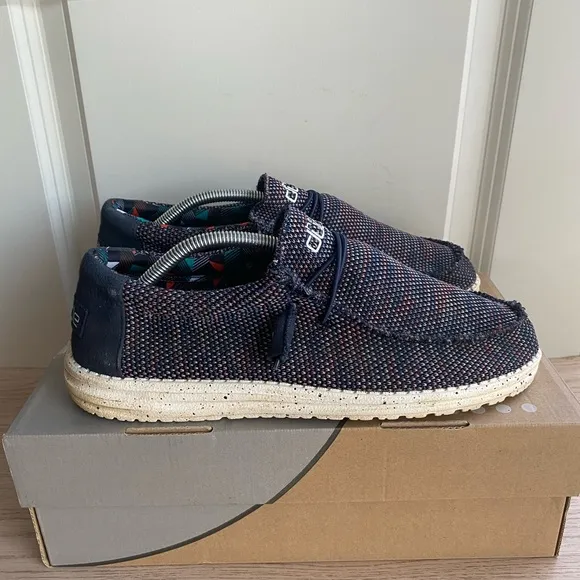 Hey Dude Wally Men Casual Slip on Shoes - SZ 10