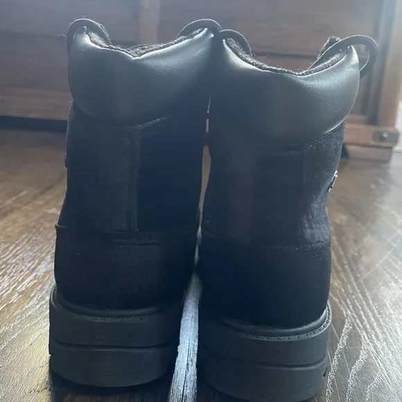 High Top Lugz boots Sz 7.5 NWOB