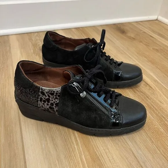 HISPANITAS Sporty Collection Black Sneakers Size 38/7.5