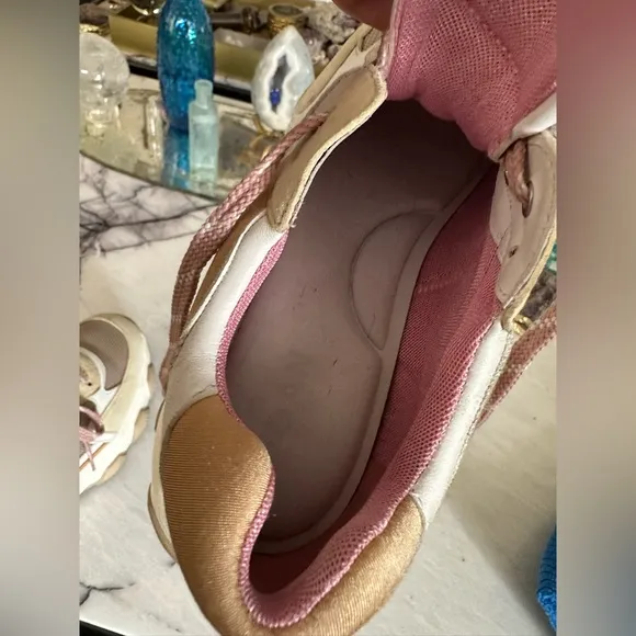 Hogan Chunky Sneakers in Ivory Tan and Pink 38 1/2 (US size 8)