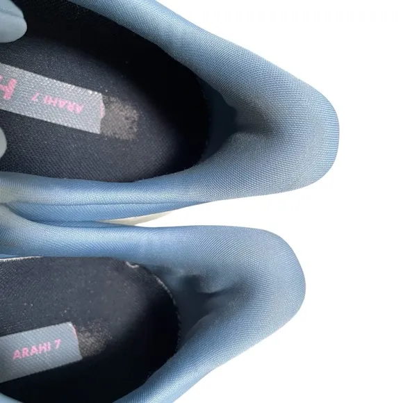 Hoka Arahi 7 Illusion/Dusk Running Sneakers