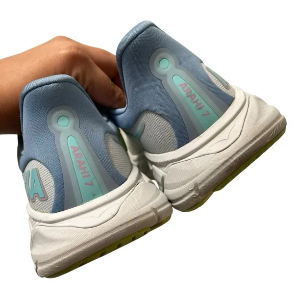 Hoka Arahi 7 Illusion/Dusk Running Sneakers