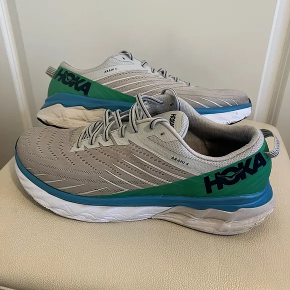 HOKA One One Arahi 4 Men’s Running Sneakers Size 12.5