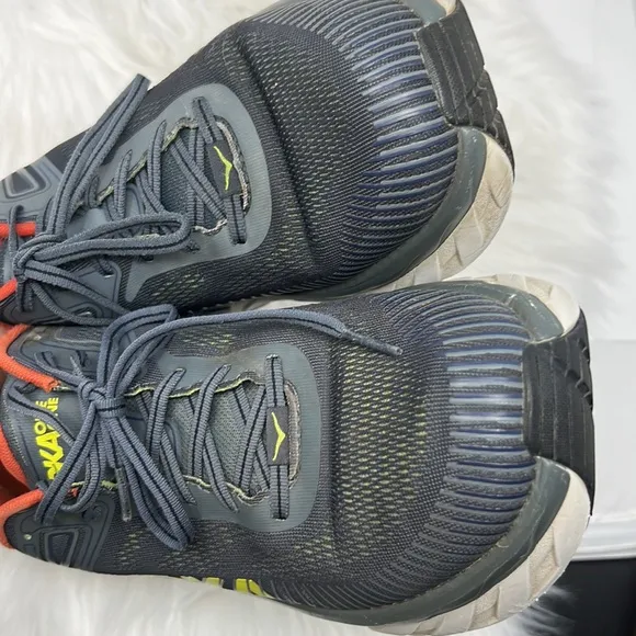 HOKA ONE ONE Bondi 7 Running Shoes Men’s 11.5 Sneakers Turbulence/chili
