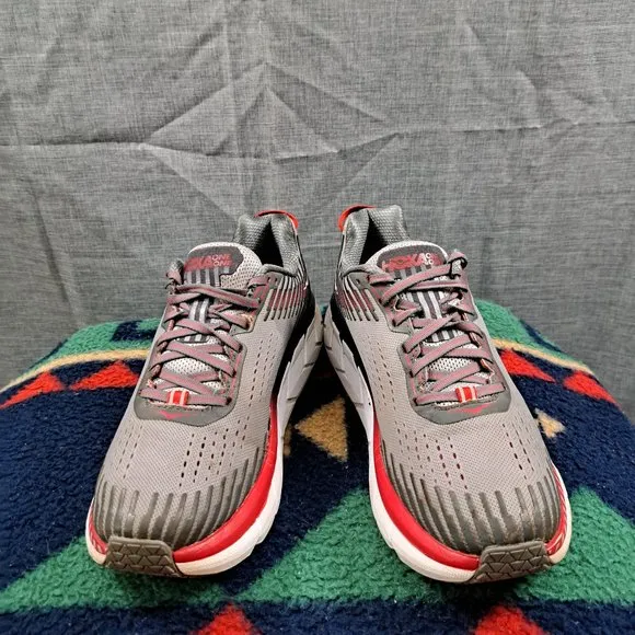 Hoka One One Clifton 5 Men Gray Athletic Running Sneakers size 8.5