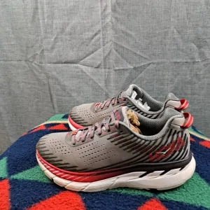 Hoka One One Clifton 5 Men Gray Athletic Running Sneakers size 8.5