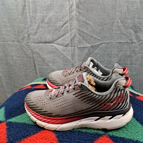 Hoka One One Clifton 5 Men Gray Athletic Running Sneakers size 8.5