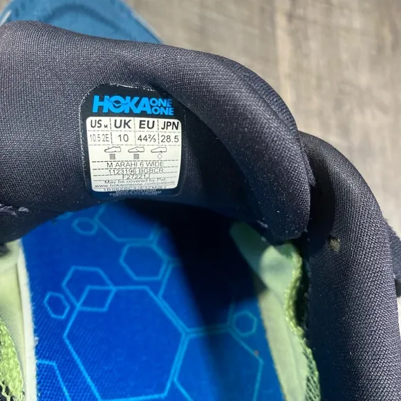 HOKA. ONE ONE Hoka One One Arahi 6 Mens Running Sneakers