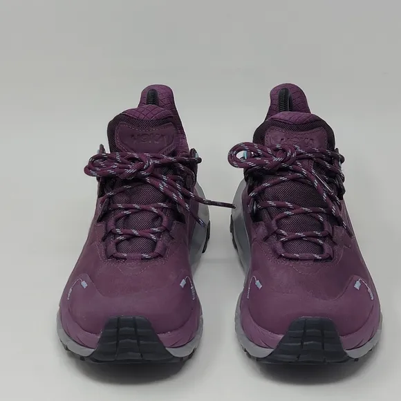 Hoka One One Kaha 2 Low GTX Womens Sz 10 Hiking Shoe Grape Wine 1123191/GWCS New