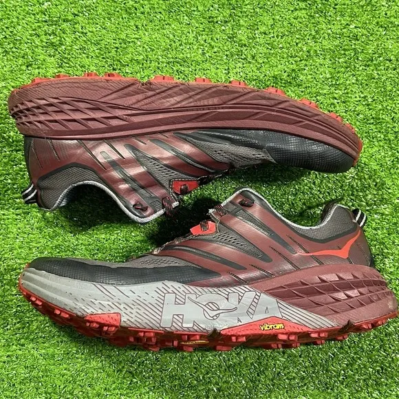 Hoka One One Mens 10.5 Speedgoat 3 Red Black Lace Up Running Sneakers Maroon EUC