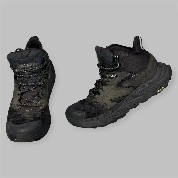 Hoka One One Men’s 9.5 D Anacapa 2 Mid GTX Black Hiking Trail 1141633-BBLC Shoes