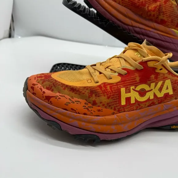 Hoka One One Mens 9.5 Speedgoat 6 Trail Running Shoes Hiking Sneakers Low