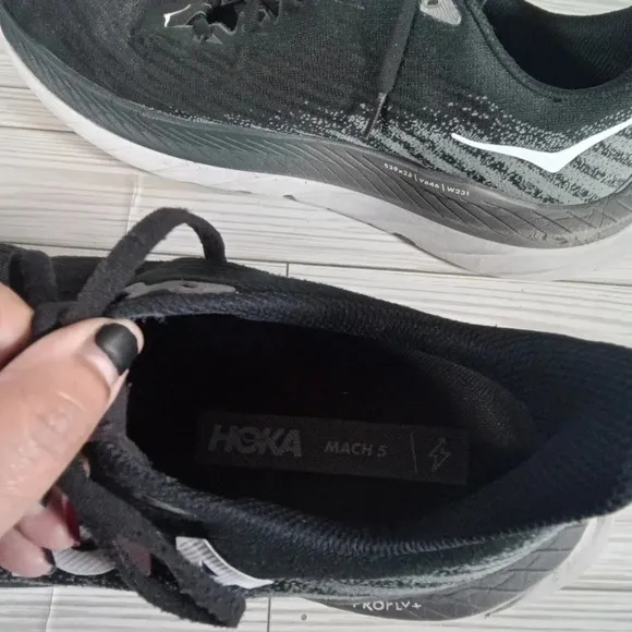 Hoka one one profly Mach 5 black running sneakers men's 11D