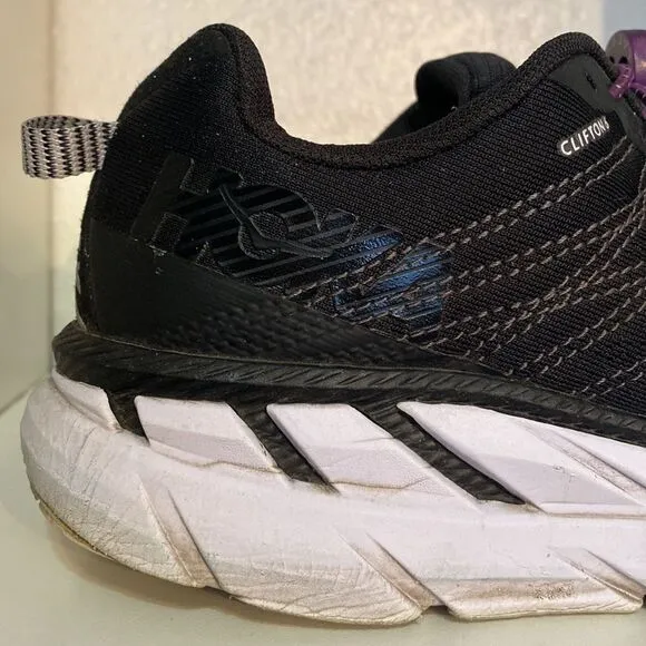 Hoka One One Mens Clifton 6 Black Running Walking Sneakers