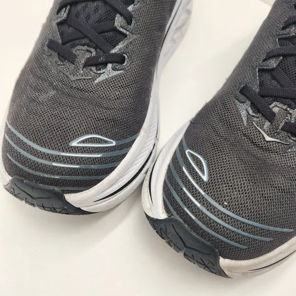 Hoka sneakers men's 11.5D black Bondi X running sport athletic workout comfort