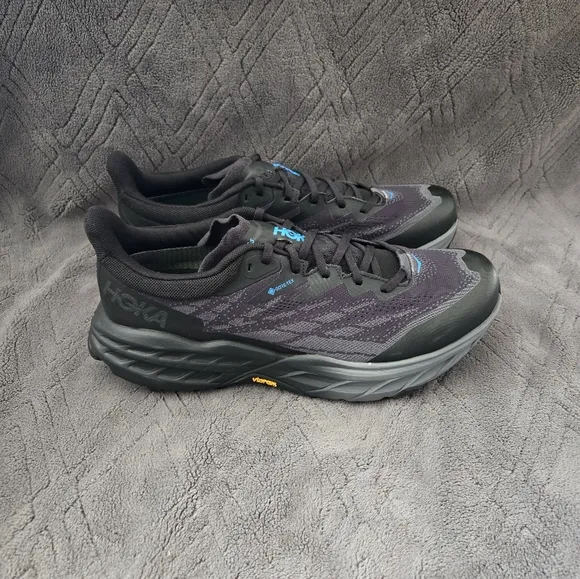 Hoka Speedgoat 5 GTX Hiking Trail Shoes Mens Sz 10.5D Black Outdoor Sneakers.