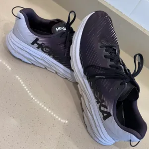 HOOKA RINCON MENS RUNNING SNEAKERS SIZE 12