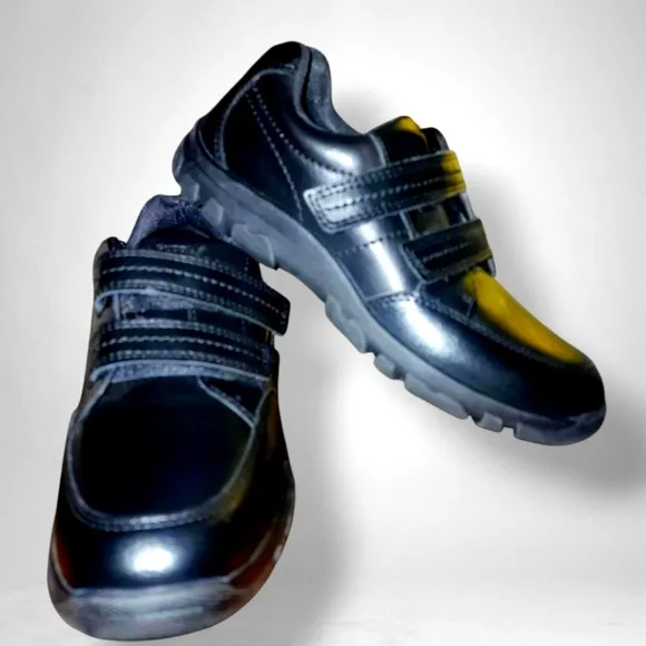 Hush Puppies Jace Hook &amp; Loop Shoes