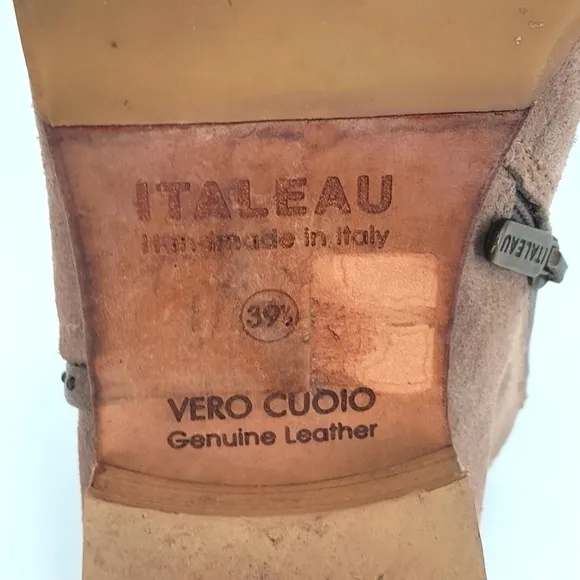 ITALEAU Miralda Ankle Boots Booties Size 9 Suede Water Resistant Made in Italy