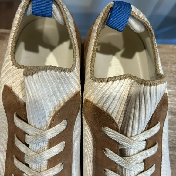J MCLAUGHLIN Dash Sporty Sneakers White tan Size 9 Lace-Up Comfort suede mesh