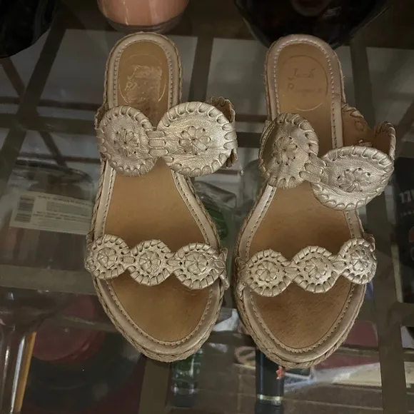 Jack Rogers Women's Tan Sandals size 5.5