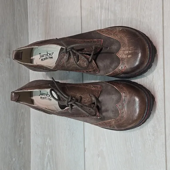 Jambu Women &quot;Like New &quot; San fran Ankle Distressed Leather Boots shoes sz 9