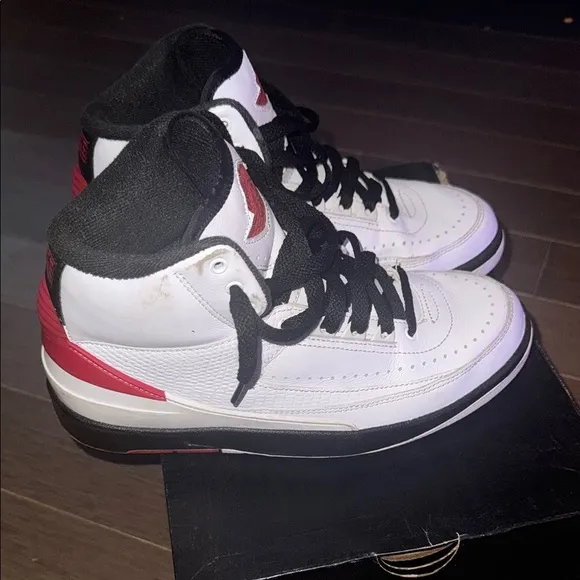 Jordan 2s White and Black Sneakers