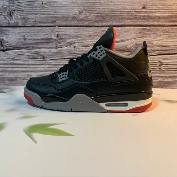 Jordan 4 Brand Reimagined Men's Black and Red Sneakers man’s size 11