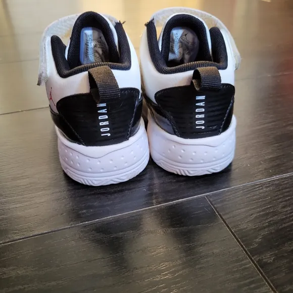 Jordan Black and White Sneakers with Velcro Strap