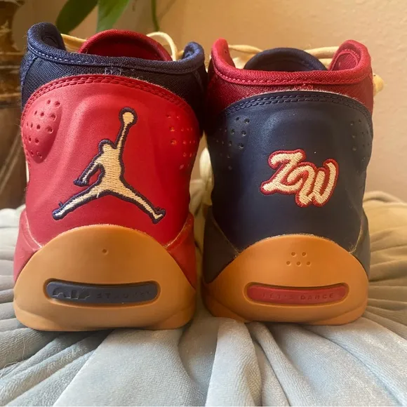 Jordan Zion 2 Pelicans Youth 7Y Basketball Shoes Sneakers Men’s 7.5 Nike…