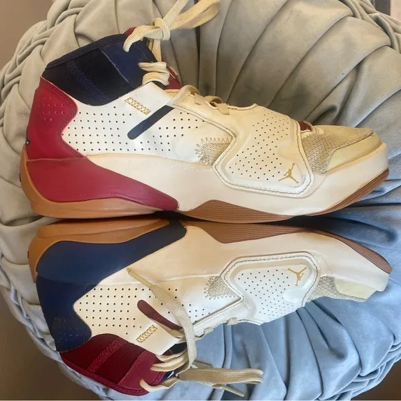 Jordan Zion 2 Pelicans Youth 7Y Basketball Shoes Sneakers Men’s 7.5 Nike…