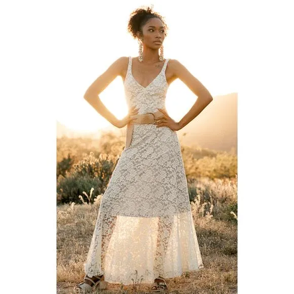 JOYFOLIE CARMEL SLIP DRESS IN TURTLEDOVE Size M