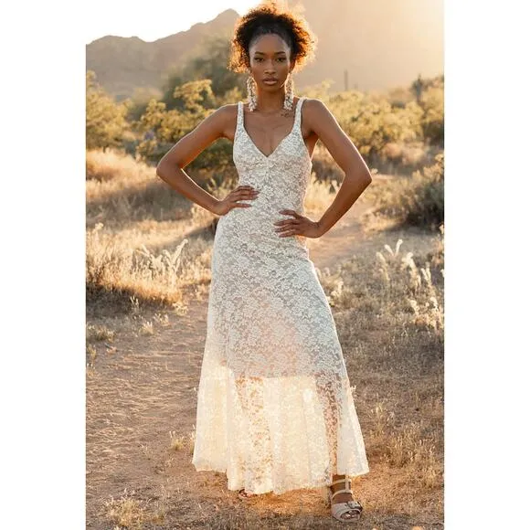 JOYFOLIE CARMEL SLIP DRESS IN TURTLEDOVE Size M