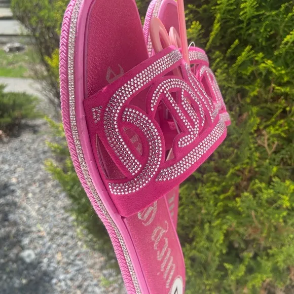 Juicy Couture Sandals - Hot Pink Slides with Rhinestones - Y2K (Women’s Size 7)