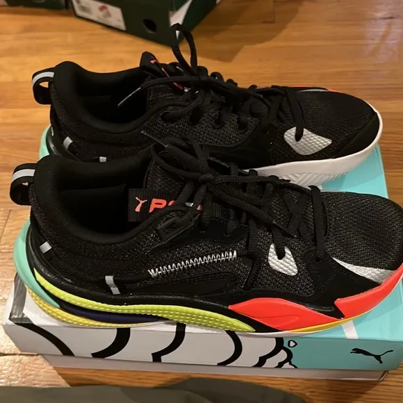 JUNIORS PUMA RUNNING SNEAKERS