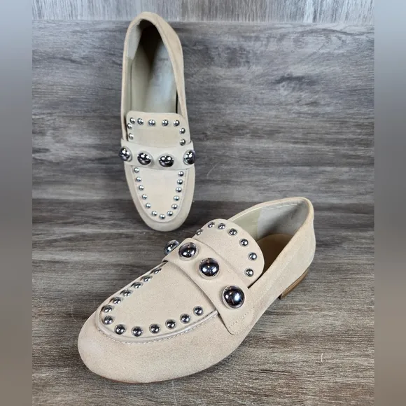 Karl Lagerfeld Avah Studded Loafer Flat Shoes Taupe Tan Beige Suede Womens Sz 7