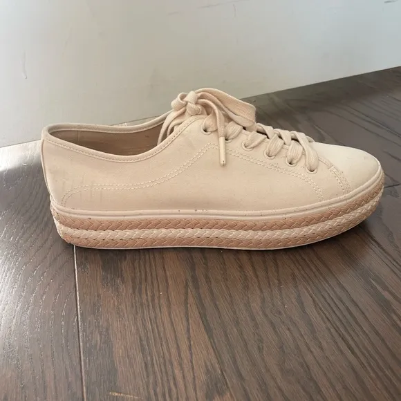 KATE SPADE NEW Taylor Lace-Up Low-Top Sneakers