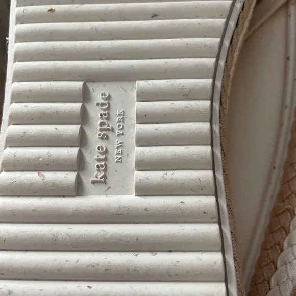 KATE SPADE NEW Taylor Lace-Up Low-Top Sneakers