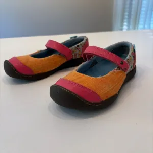 Keen Floral Mary Jane Shoes‎ Kid's Size 2 Colorful Orange Pink Pattern