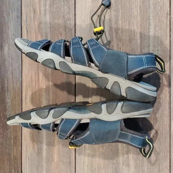 Keen Men Rialto Open Toe Hiking outdoor shoes sz 8