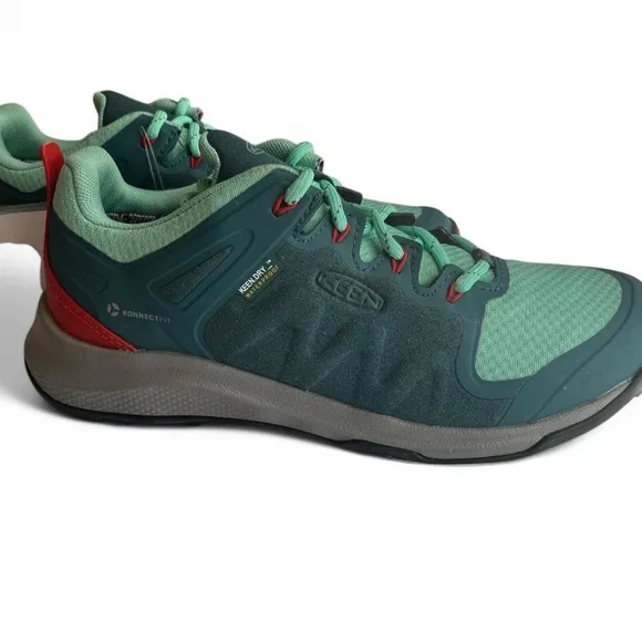 KEEN SAMPLE HIKING SHOES FOR WOMEN