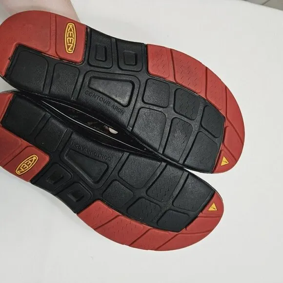 Keen Uneek Men’s 9.5 Sandals Strappy 2 Cord Fisherman Fishing Hiking Water Shoes