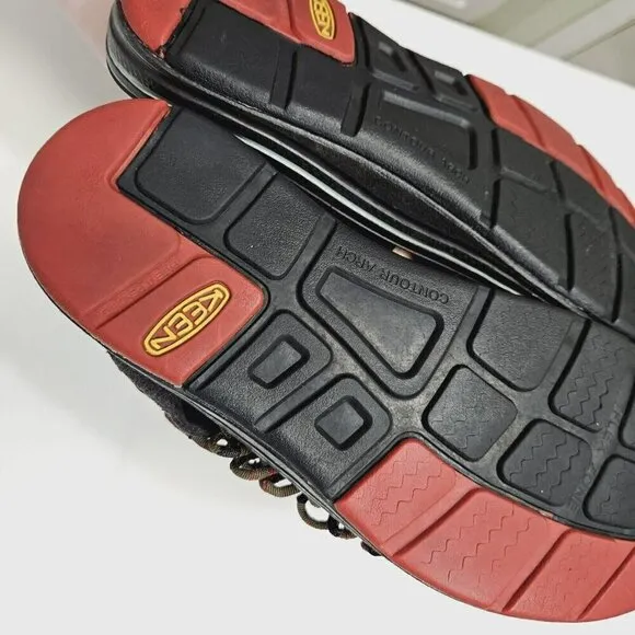 Keen Uneek Men’s 9.5 Sandals Strappy 2 Cord Fisherman Fishing Hiking Water Shoes
