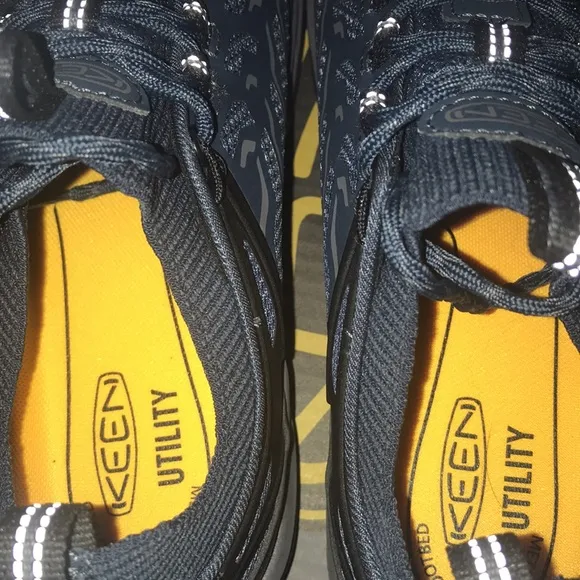 Keen Utility Footwear Women’s 9.5 Flint II Sport Dark Blue &amp; Black Work Shoes