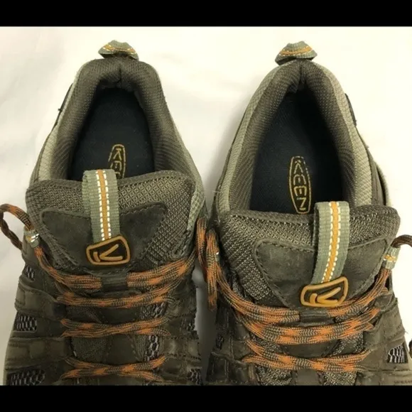 Keen Voyageur Targhee Low Top Hiking Shoes