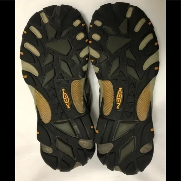 Keen Voyageur Targhee Low Top Hiking Shoes